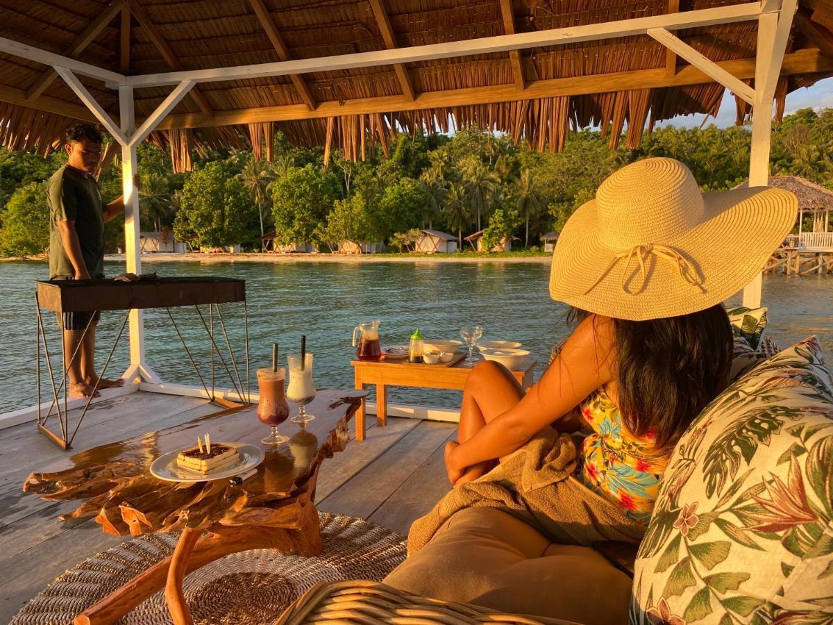 Reconnect - Private Island Resort & Dive Center Togean - Buka Buka Island Ampana Екстер'єр фото